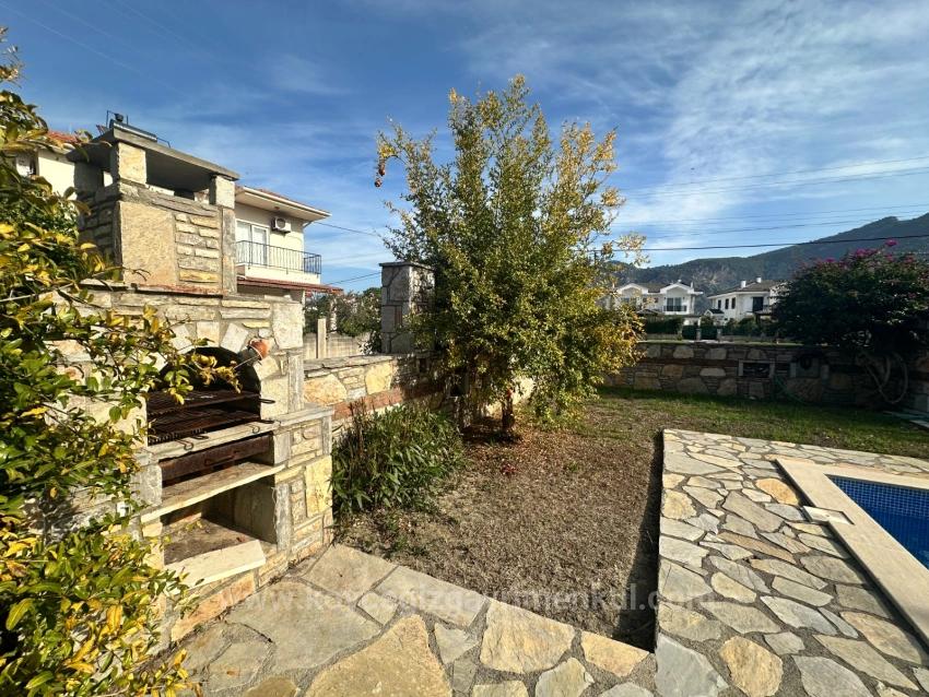 4+1 Villa Zum Verkauf Auf Einem 500 M² Großen Grundstück In Der Nähe Des Zentrums Von Dalyan