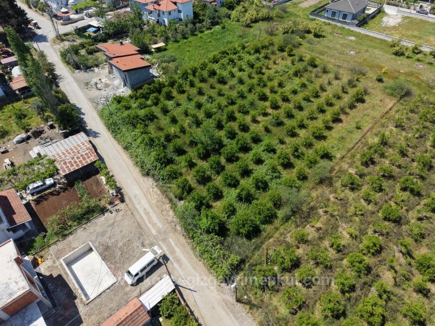 Grundstück Zum Verkauf In Okçular, 1050 M², Im Wohngebiet Des Dorfes.