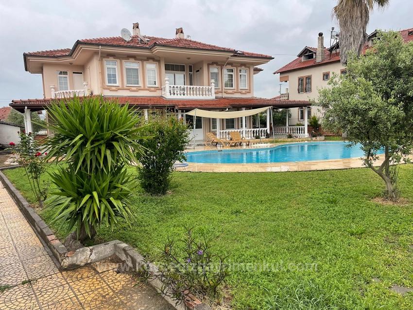 4+1 Villa Zum Verkauf Auf Einem 1000 M² Großen Grundstück In Dalyan