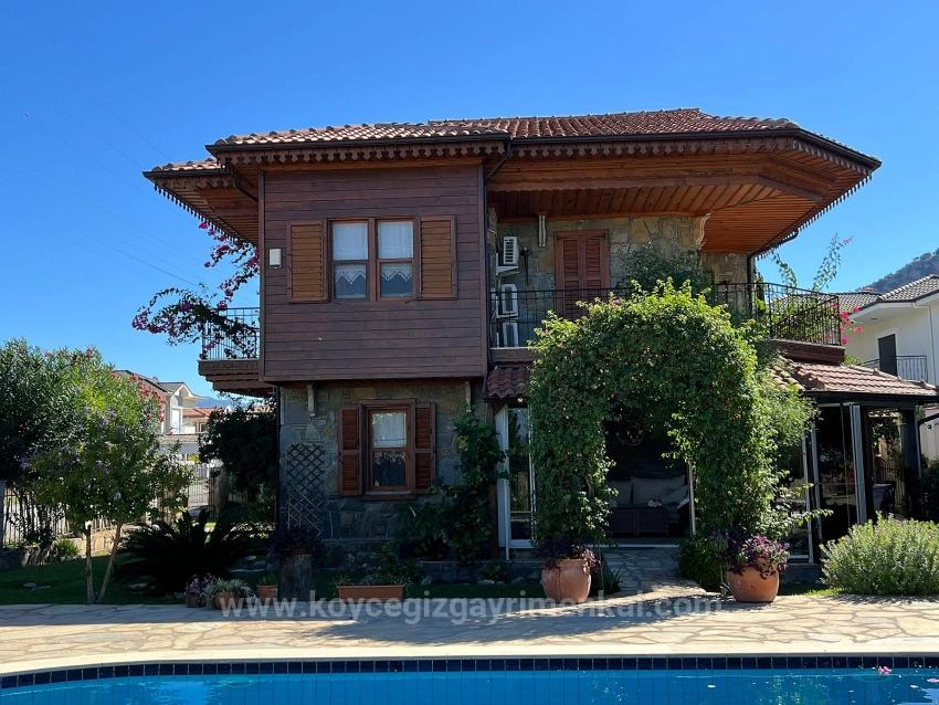 Steinvilla Zum Verkauf In Dalyan Gülpınar Auf Einem 580 M² Großen Grundstück