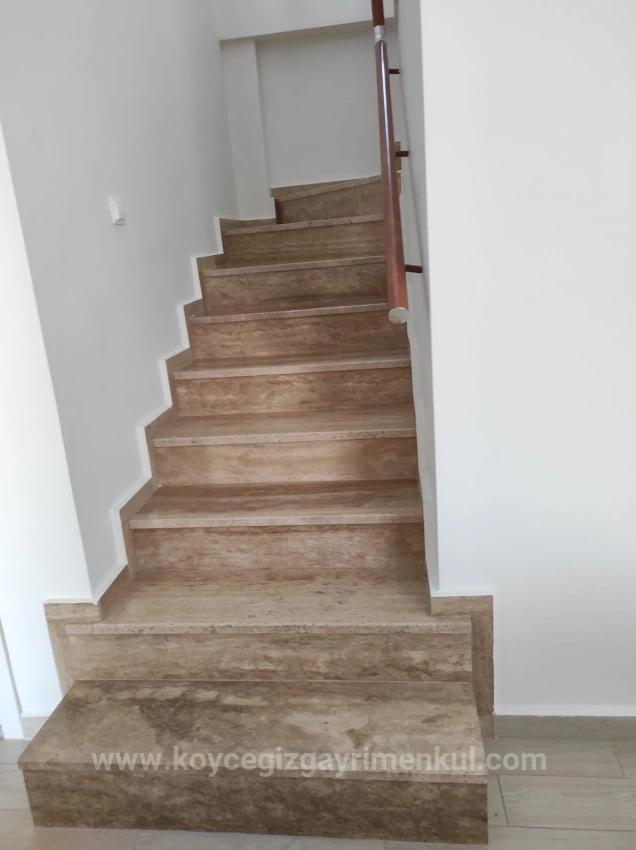 4+1 Villa Zum Verkauf Auf Einem Eckgrundstück Von 545 M2 In Dalyan Gülpınar