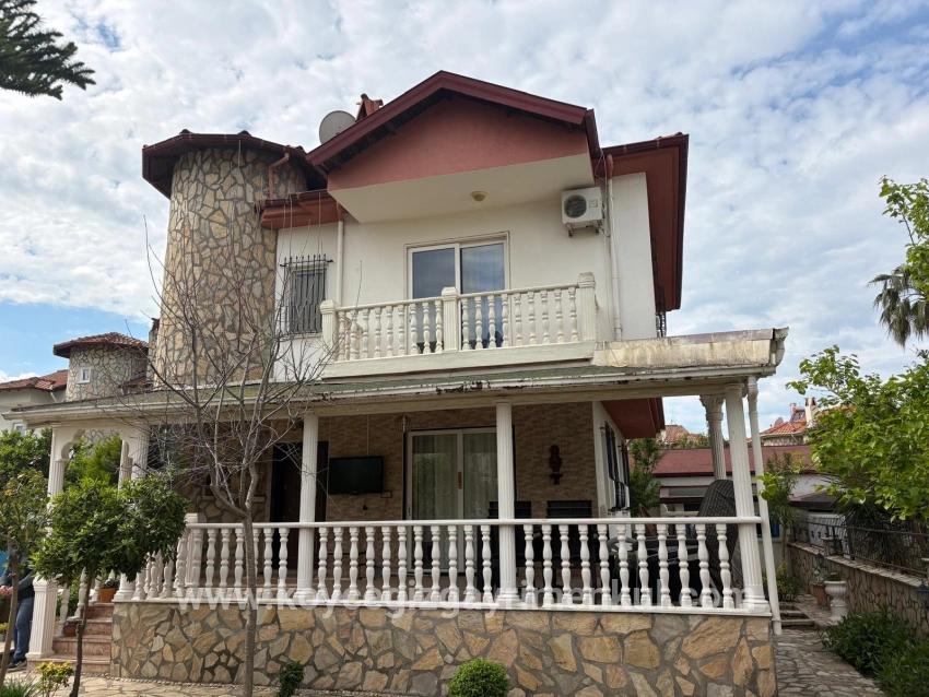 3+1-Zimmer Villa Zu Verkaufen in Dalyan Bz. Ortaca - 500 m²