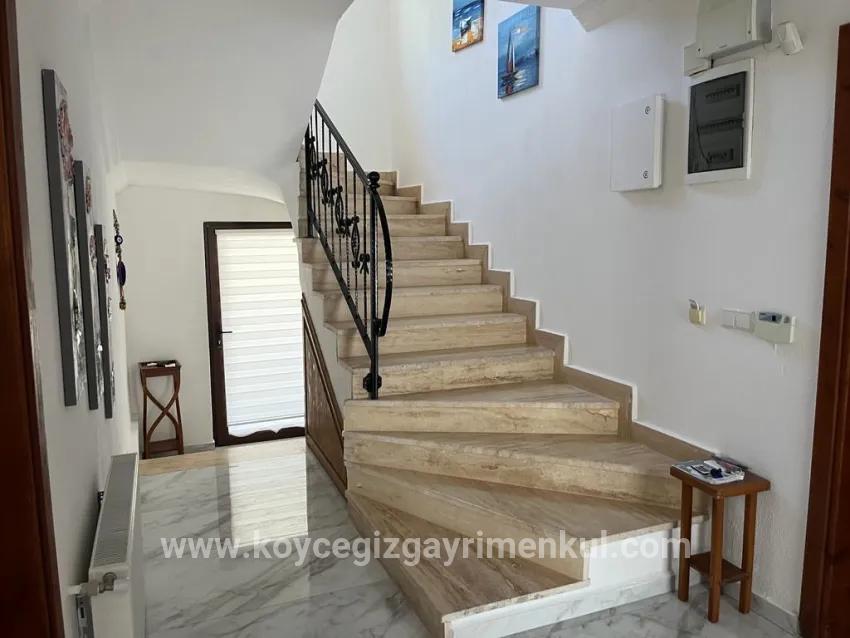 4+1-Zimmer Villa Zu Verkaufen in Dalyan Bz. Ortaca - 880 m²