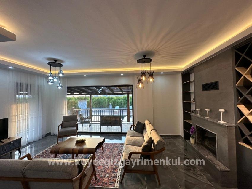 4+1-Zimmer Villa Zu Verkaufen in Eskiköy Bz. Ortaca - 14.136 m²