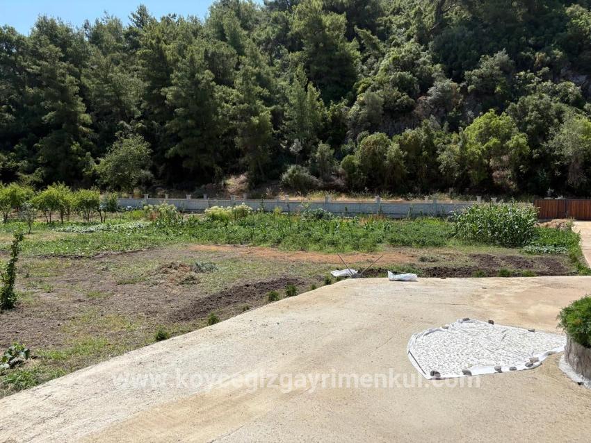 2+1-Zimmer Einfamilienhaus Zu Verkaufen in Dalyan Bz. Ortaca - 2.500 m²