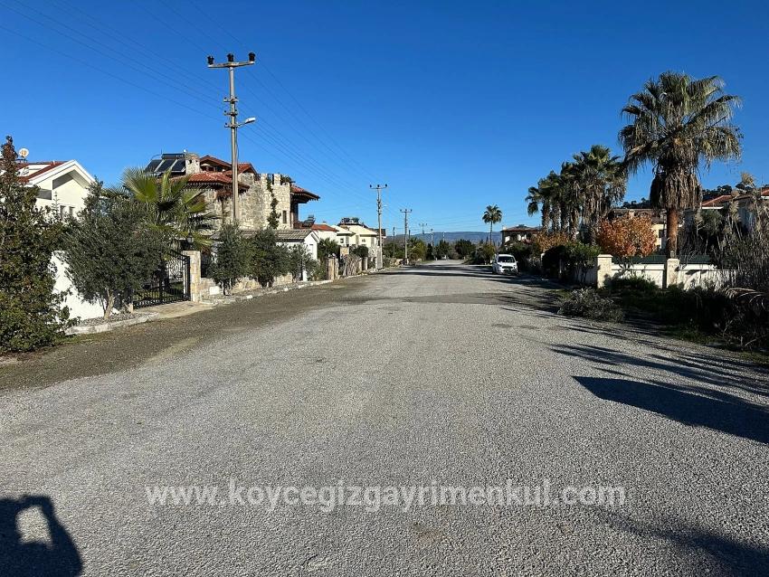 Land Zu Verkaufen in Dalyan Bz. Ortaca - Gehäuse-Zonierung - 841 m²