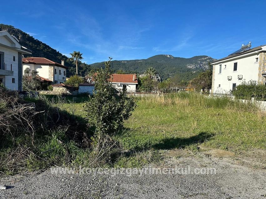 Land Zu Verkaufen in Dalyan Bz. Ortaca - Gehäuse-Zonierung - 841 m²