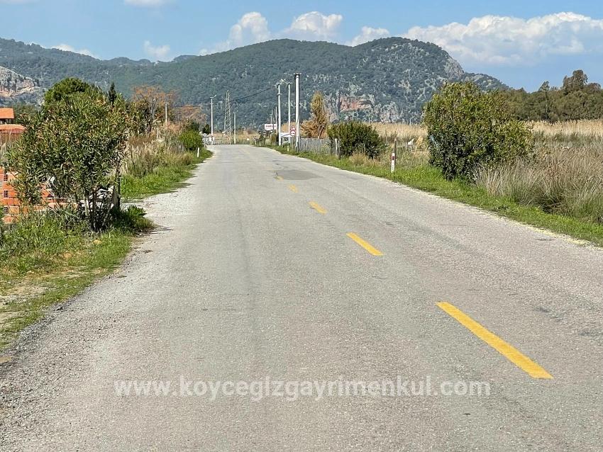 Feld Zu Verkaufen in Dalyan Bz. Ortaca - Gehäuse-Zonierung - 19.600 m²