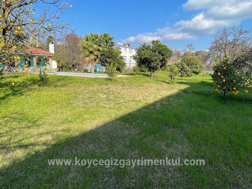 4+2-Zimmer Einfamilienhaus Zu Verkaufen in Eskiköy Bz. Ortaca - 2.882 m²
