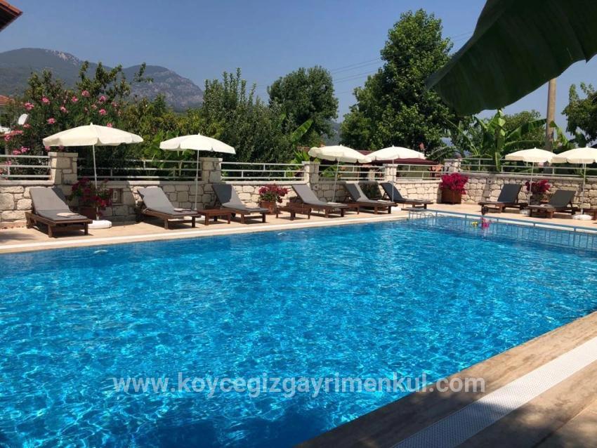 Boutique-hotel Zu Verkaufen in Dalyan Bz. Ortaca - 1.400 m²