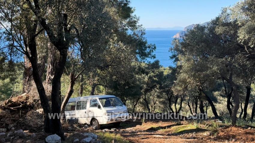 Feld Zu Verkaufen in Çandır Bz. Köyceğiz - Gehäuse-Zonierung - 5.715 m²