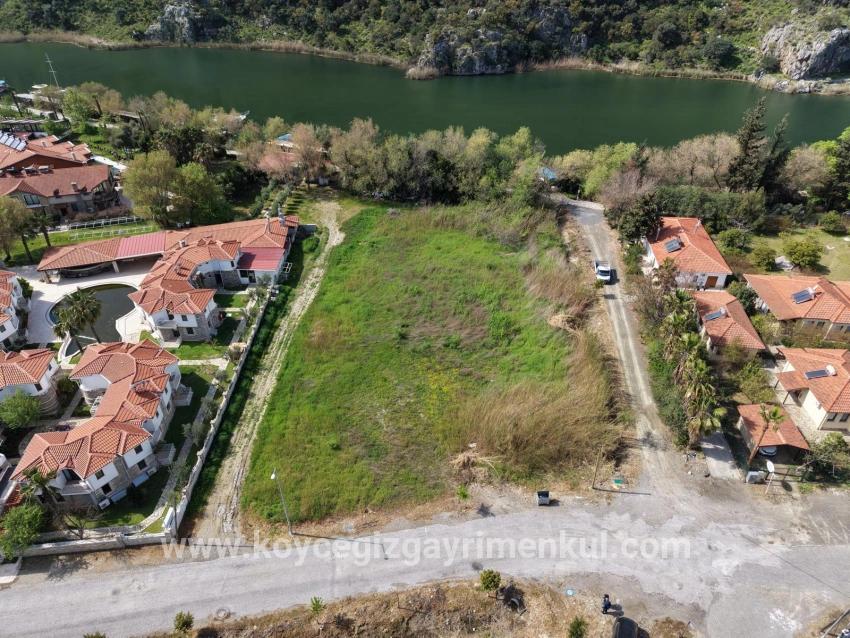Land Zu Verkaufen in Dalyan Bz. Ortaca - Tourismus-Zonierung - 2.600 m²