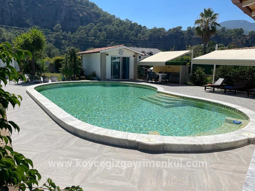 4+1-Zimmer Villa Zu Verkaufen in Dalyan Bz. Ortaca - 720 m²
