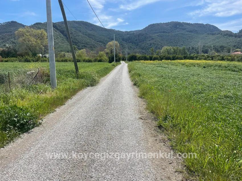 Land For Sale in Okçular Nbh. Ortaca - Housing Zoned - 736 m²