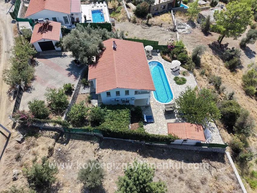 4+1 Bedroom Villa For Sale in Gökbel Nbh. Ortaca - 992 m²
