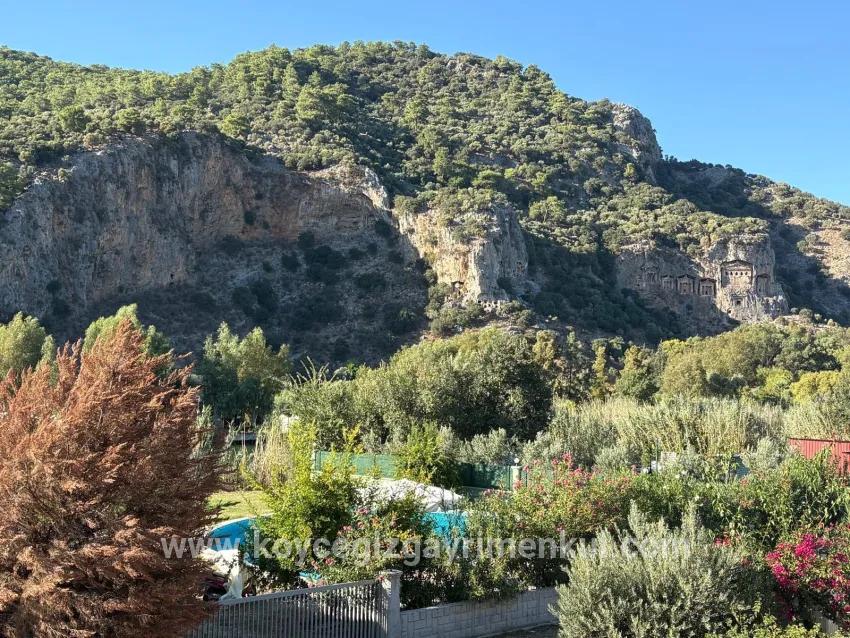4+2 Bedroom Villa For Sale in Dalyan Nbh. Ortaca - 200 m²