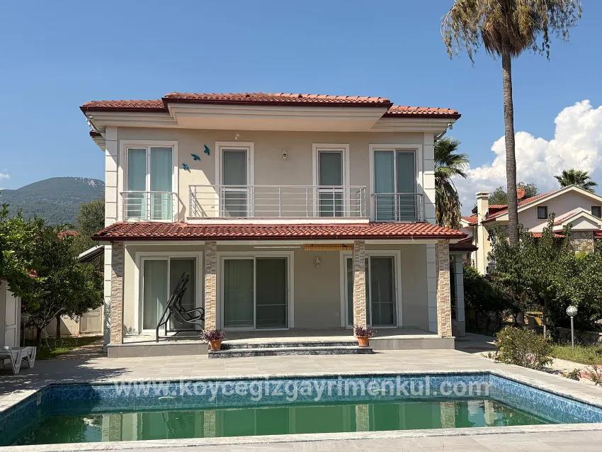 4+1 Bedroom Villa For Sale in Dalyan Nbh. Ortaca - 520 m²
