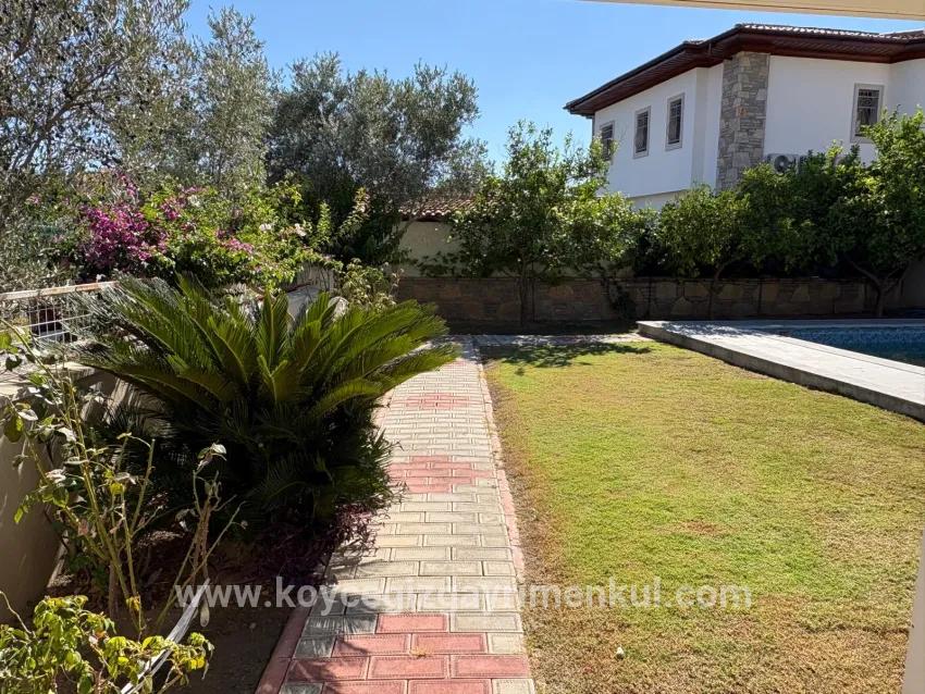 4+1 Bedroom Villa For Sale in Dalyan Nbh. Ortaca - 520 m²