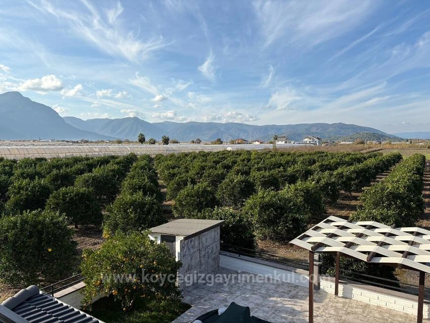 4+1 Villa For Sale In Eskiköy, Located In A 14,136 M2 Field