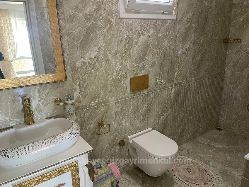 Vip Villa For Sale In Gökbel, On A 5000M2 Plot With Full Sea View.