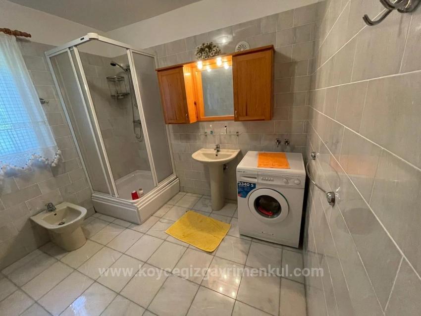 5+2 Villa For Sale In Çandır With Sea And Lake View