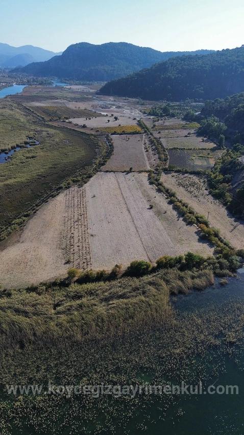 3210M2 2B Land For Sale In Çandır, Right On The Lakefront