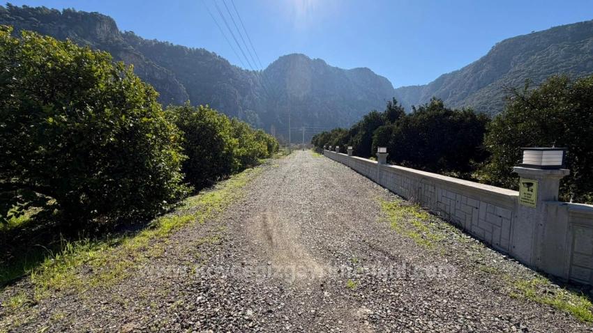 2.218M2 Land For Sale In Okçular Marmarlı