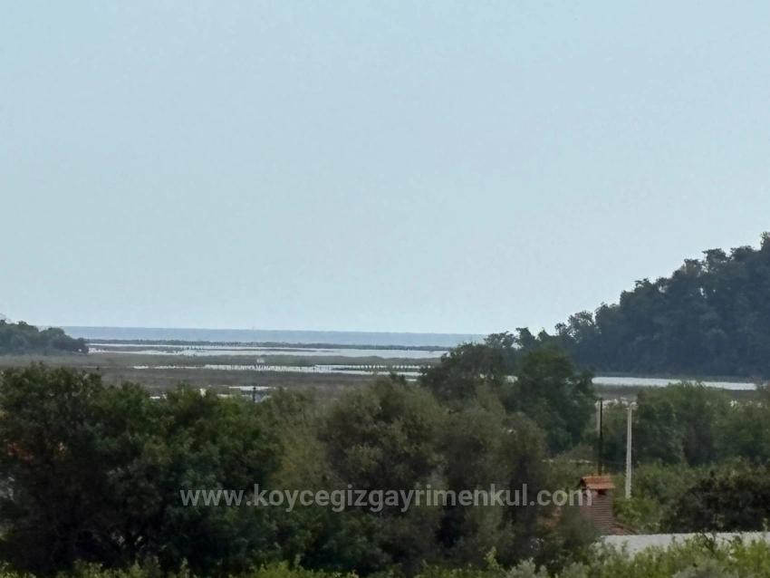 1.721M2 Field For Sale With Sea And Lake Views In Çandır Village