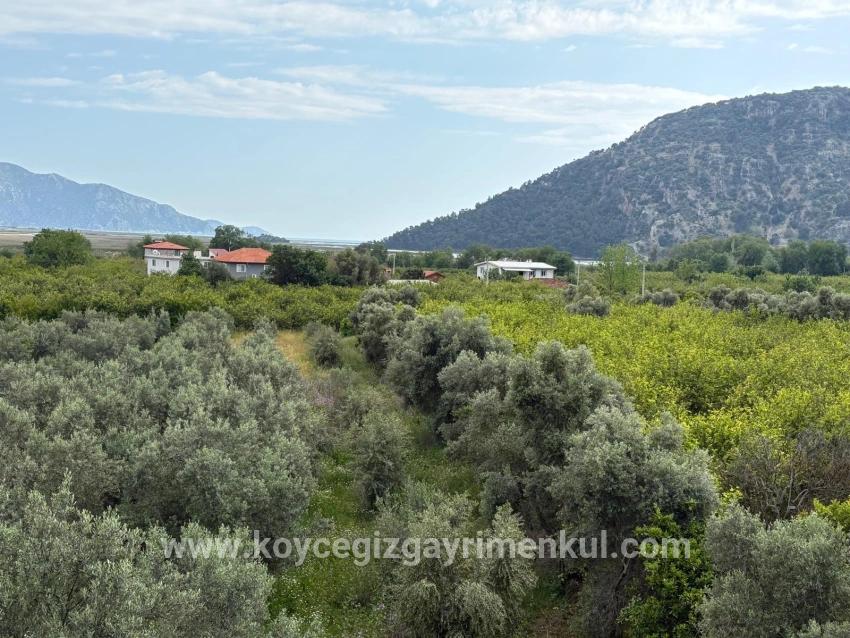 In Çandır, 1.721m2 Land For Sale With Sea And Lake View