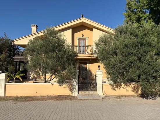 Villa For Sale, 4+1, With A View Of King Tombs In Dalyan, Maraş