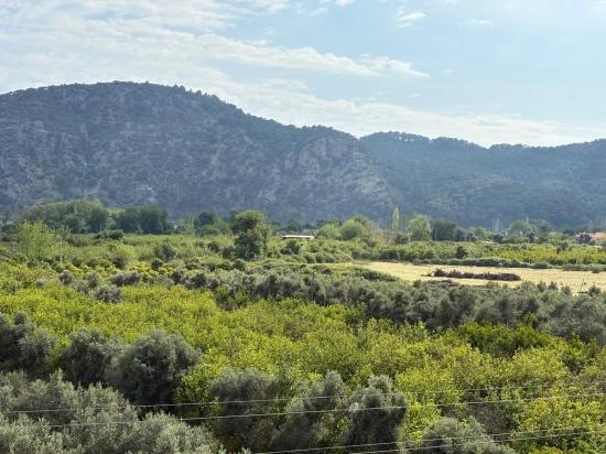 In Çandır, 1.721m2 Land For Sale With Sea And Lake View