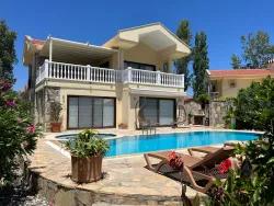 4+1 Bedroom Villa For Sale in Dalyan Nbh. Ortaca - 880 m²