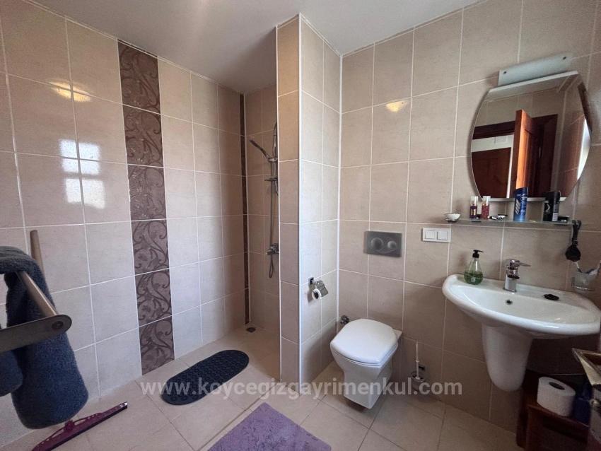 Вилла 5+1 На Продажу На Угловом Участке Площадью 980 М2 В Дальян-Мараше