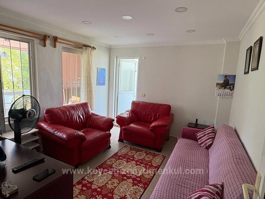 Продается Двухэтажный Дом На Участке Площадью 514 М2 В Окчуларе.