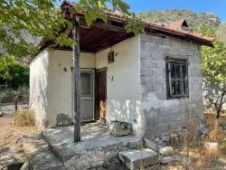 Для Продажи Семейный Дом 1+0 в Çandır Köyceğiz - 2.765 m²