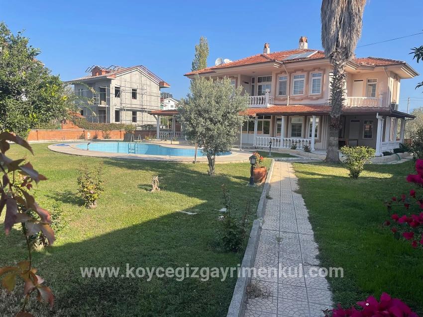 Для Продажи Вилла 4+1 в Dalyan Ortaca - 1.000 m²