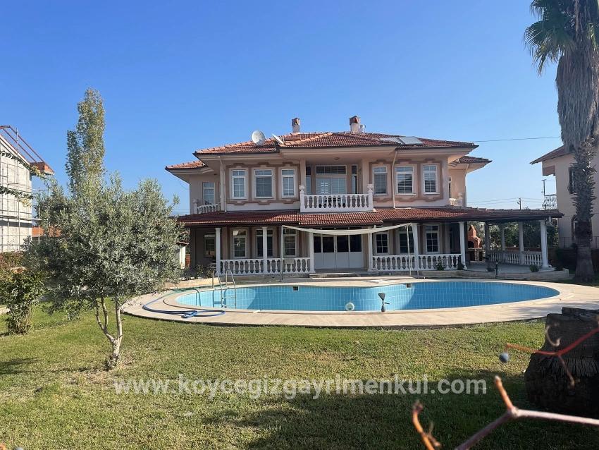 Для Продажи Вилла 4+1 в Dalyan Ortaca - 1.000 m²