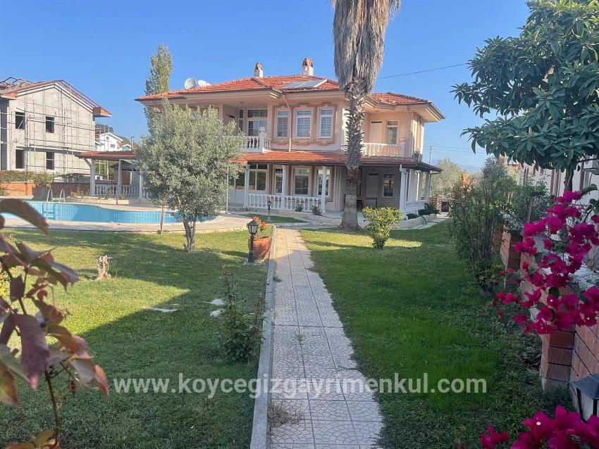 Для Продажи Вилла 4+1 в Dalyan Ortaca - 1.000 m²