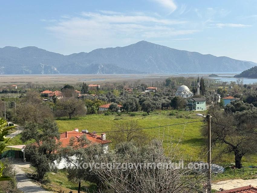 Для Продажи Поле в Çandır Köyceğiz - Под Жилье застройку - 2.023 m²
