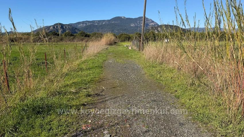 Okçular'da 509M2 Satılık Arsa