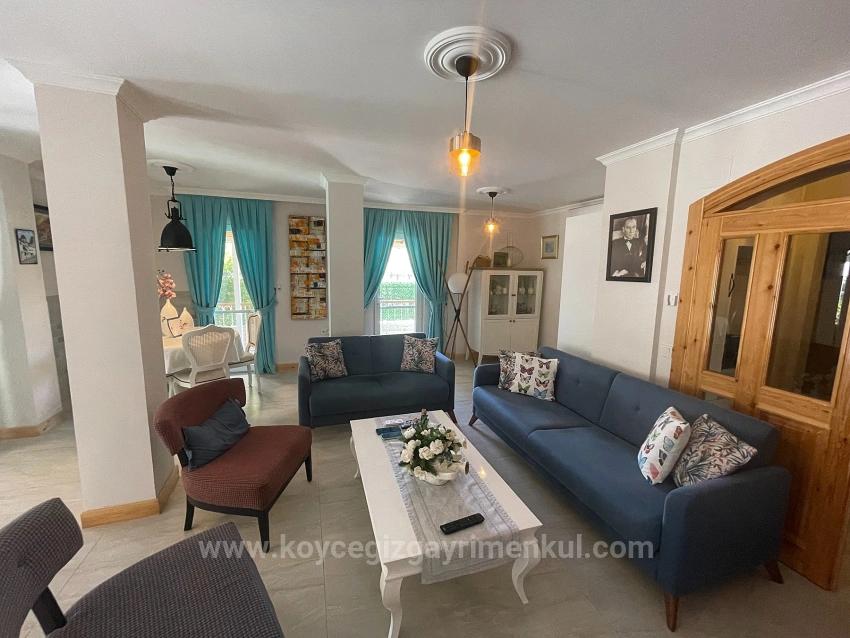 Dalyan Gülpınar'da 720M2 Arsa İçinde 4+1 Satılık Villa