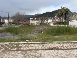 Dalyan Maraş'da Köşebaşı 892M2 Satılık Arsa