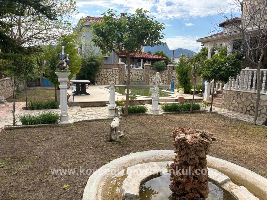 Ortaca Dalyan Mah. Satılık 3+1 Villa - 500 m²