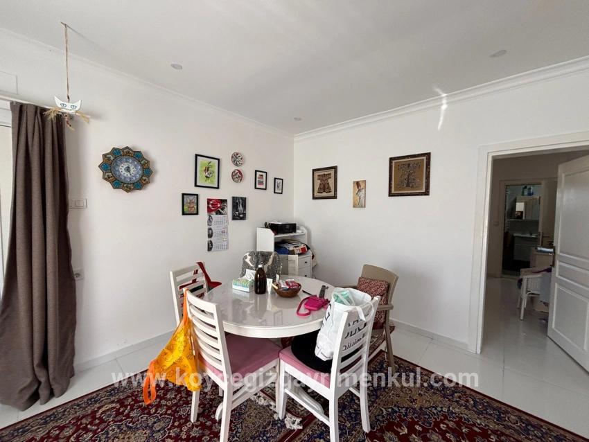 Ortaca Okçular Mah. Satılık 2+1 Müstakil Ev - 459 m²
