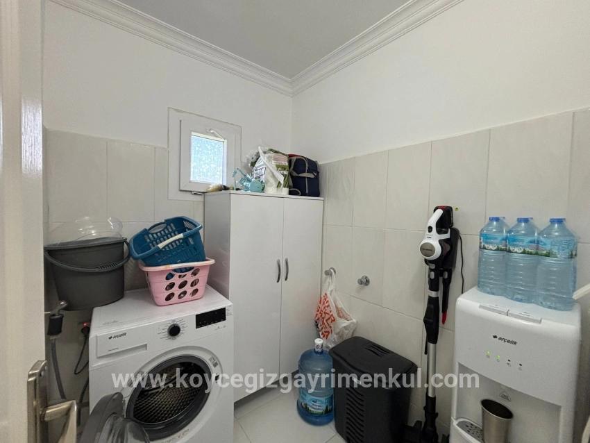 Ortaca Okçular Mah. Satılık 2+1 Müstakil Ev - 459 m²