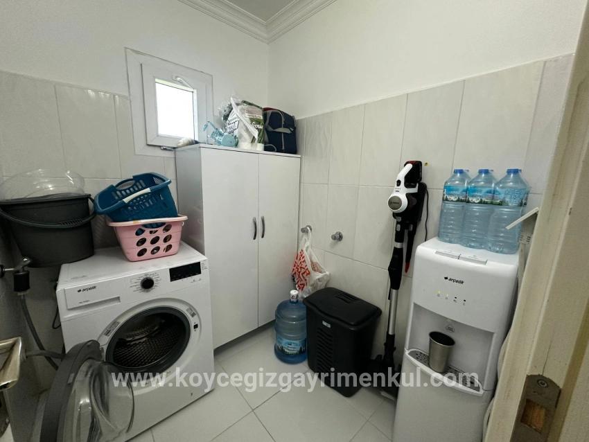 Ortaca Okçular Mah. Satılık 2+1 Müstakil Ev - 459 m²