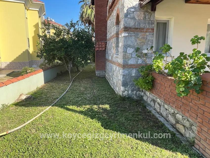 Ortaca Dalyan Mah. Satılık 3+1 Villa - 345 m²