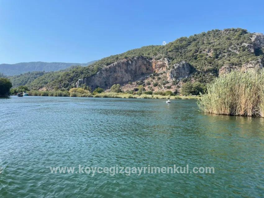 Köyceğiz Çandır Mah. Satılık 1+0 Müstakil Ev - 2.765 m²