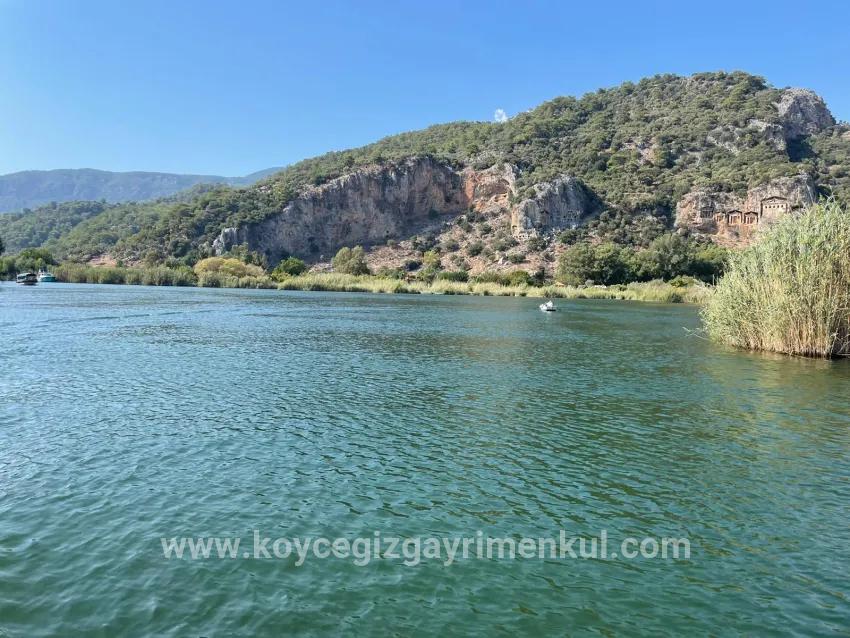 Köyceğiz Çandır Mah. Satılık 1+0 Müstakil Ev - 2.765 m²