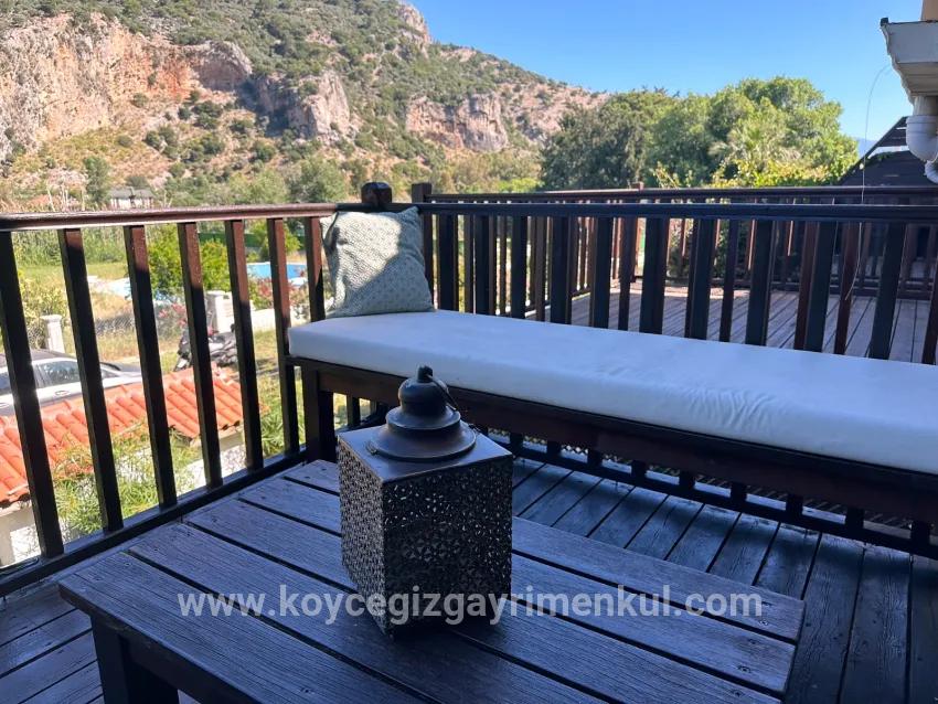 Ortaca Dalyan Mah. Satılık 4+1 Villa - 220 m²